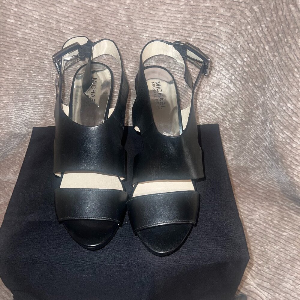MICHAEL Michael Kors Womens Carla Platform Sandal - Size 10 US (NWOT)